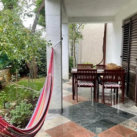 Katty Апартаменты Мали-Лошинь